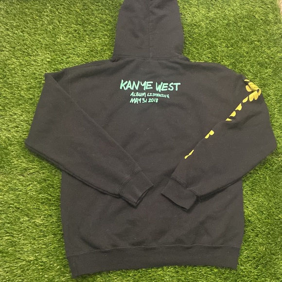 Kanye West 2018 Wyoming Hoodie - Picture 4 of 4